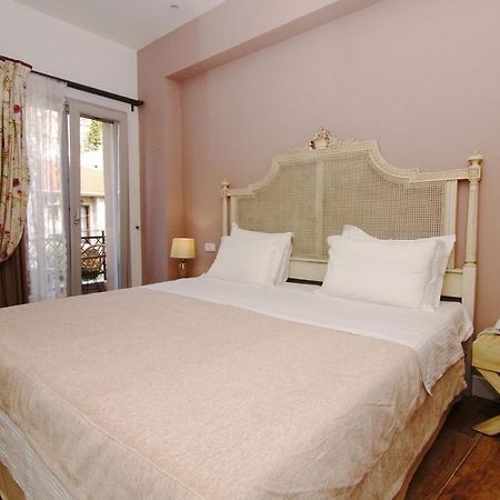 Amaryllis Hotel Nafpaktos Buitenkant foto