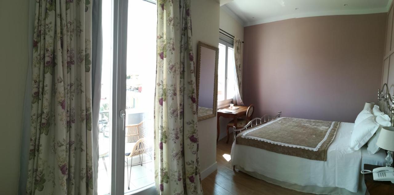 Amaryllis Hotel Nafpaktos Buitenkant foto
