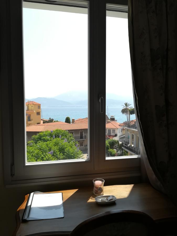 Amaryllis Hotel Nafpaktos Buitenkant foto