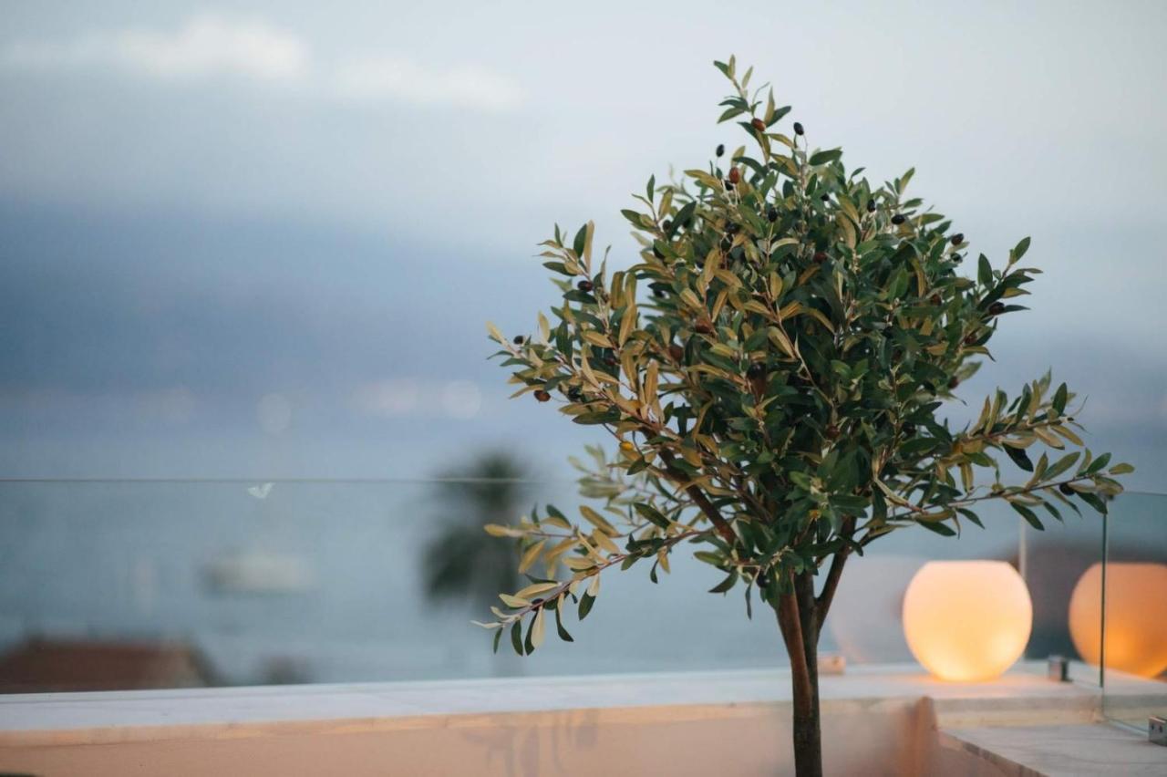Amaryllis Hotel Nafpaktos Buitenkant foto