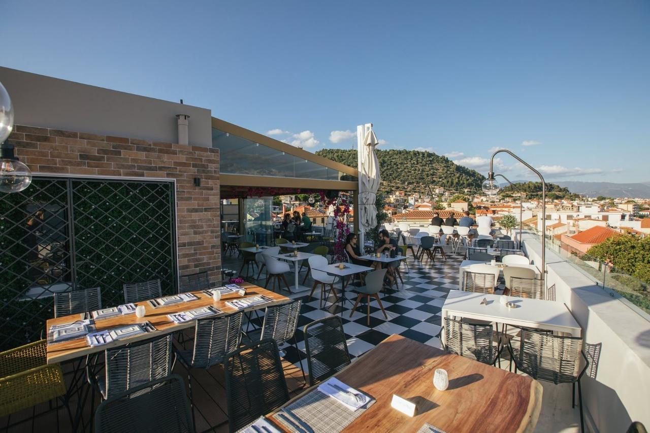 Amaryllis Hotel Nafpaktos Buitenkant foto